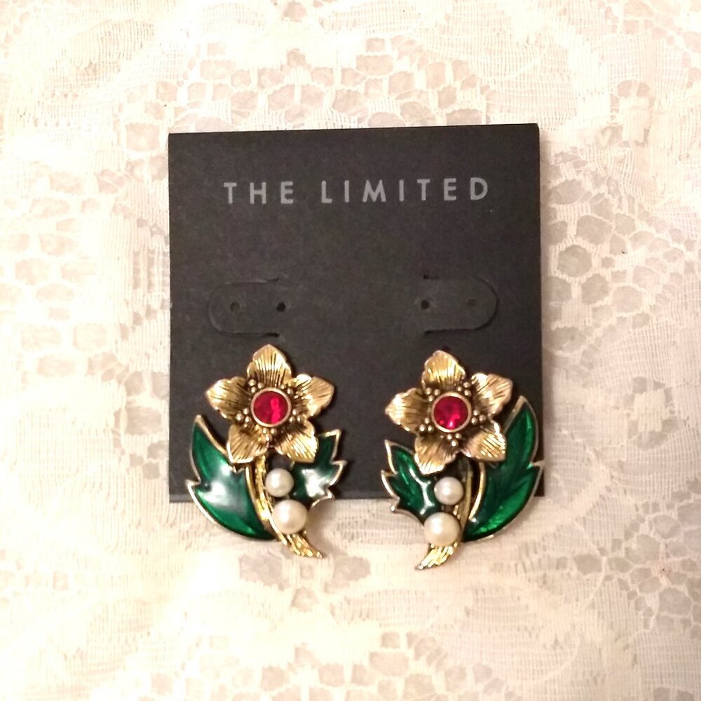 Vintage Christmas Ornament Gold Tone Earrings Non-Pierced Clip Earrings